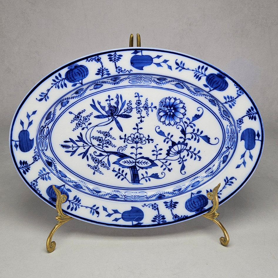 Villeroy & Boch Blue Onion Porcelain Oval Platter