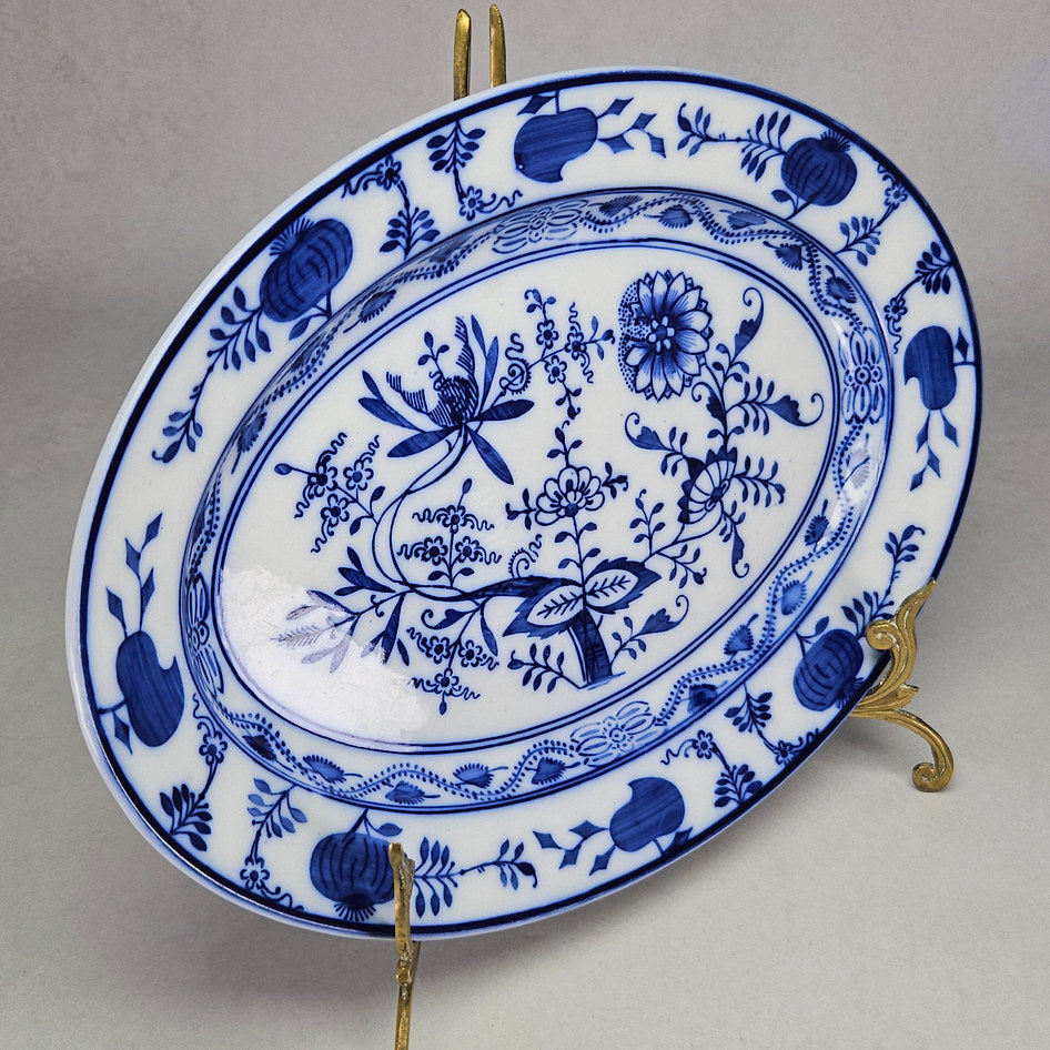 Villeroy & Boch Blue Onion Porcelain Oval Platter