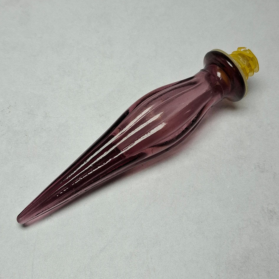 Vintage Amethyst Glass Onion-Shaped Genie Bottle with Ribbed Body and Stopper