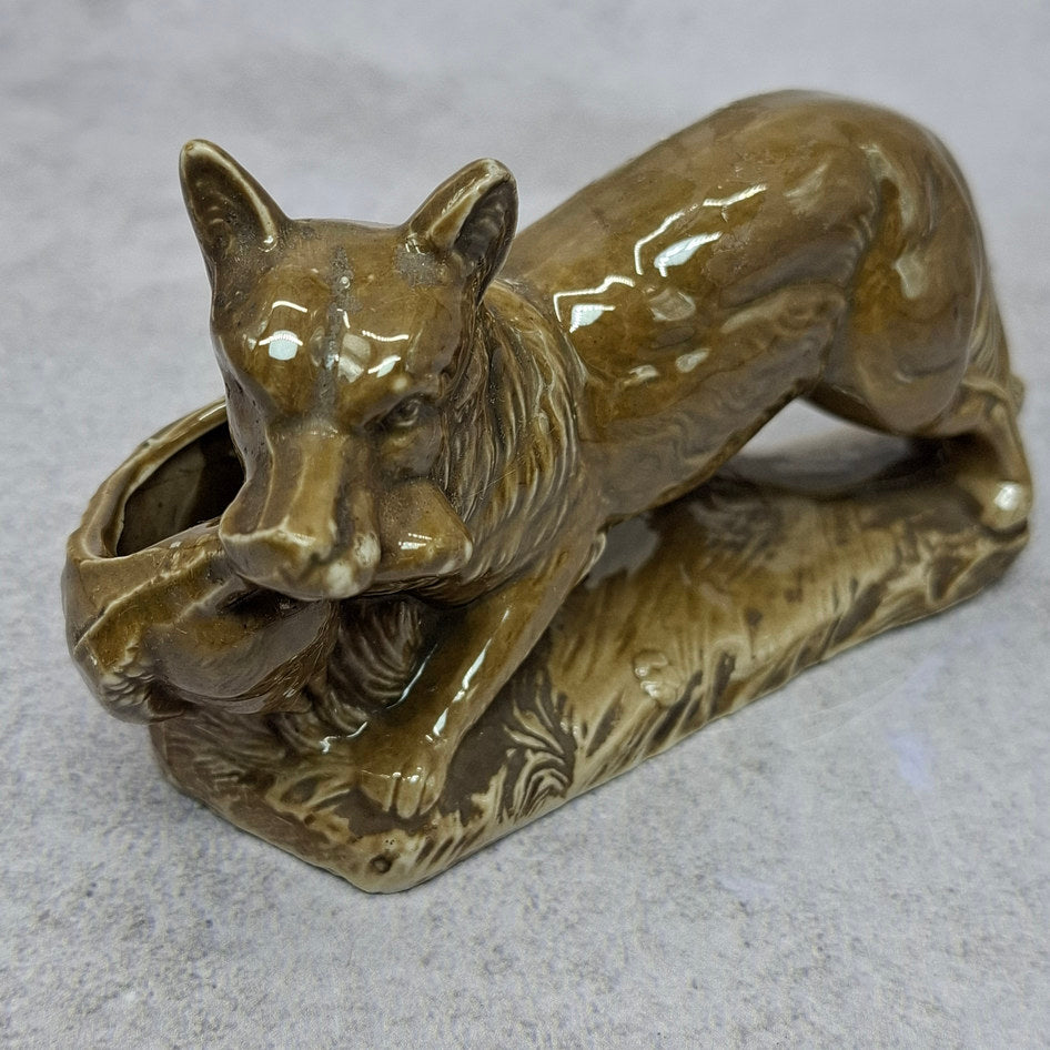 Vintage Olustria 1620 Pale Brown Hunting Fox Ceramic Spill Vase