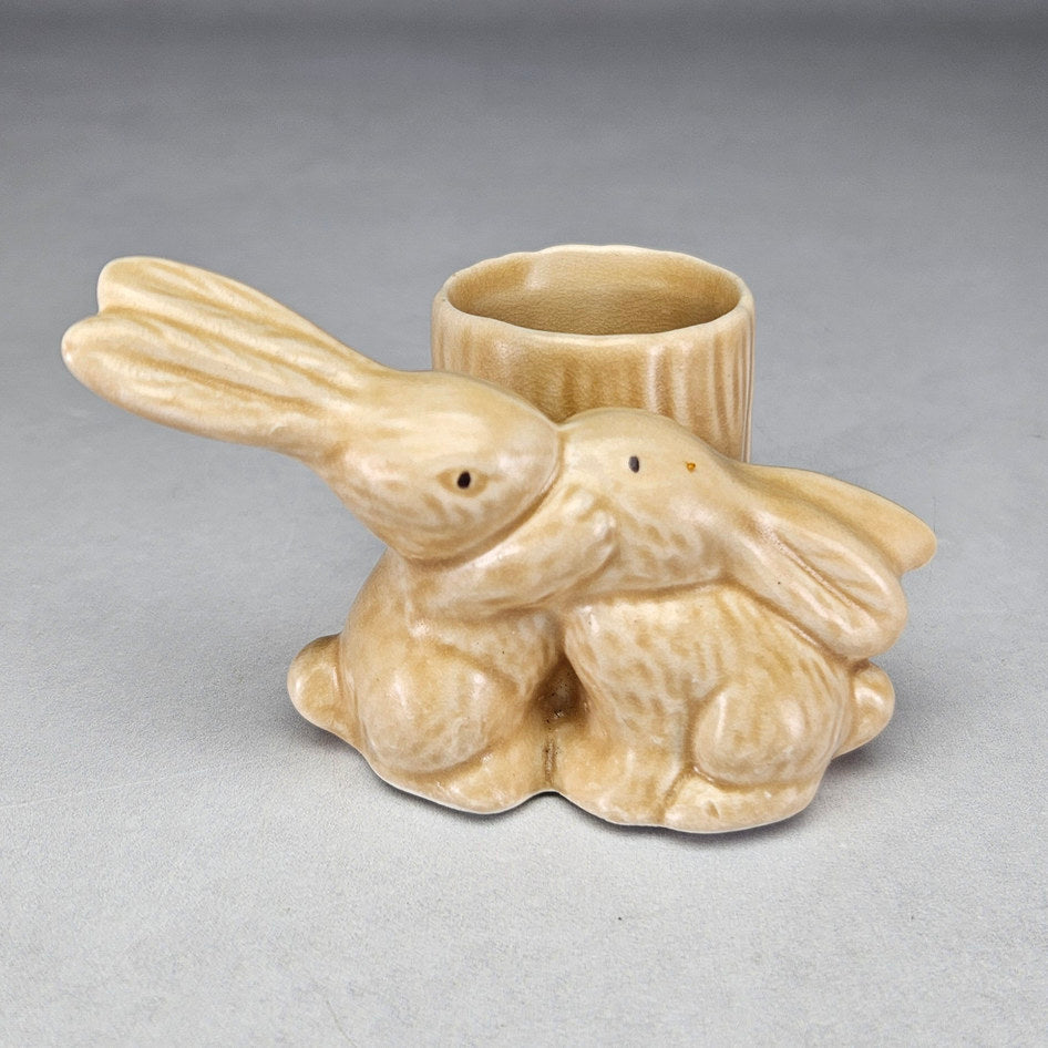 Vintage SylvaC 1590 Kissing Rabbits Match Holder, view 1