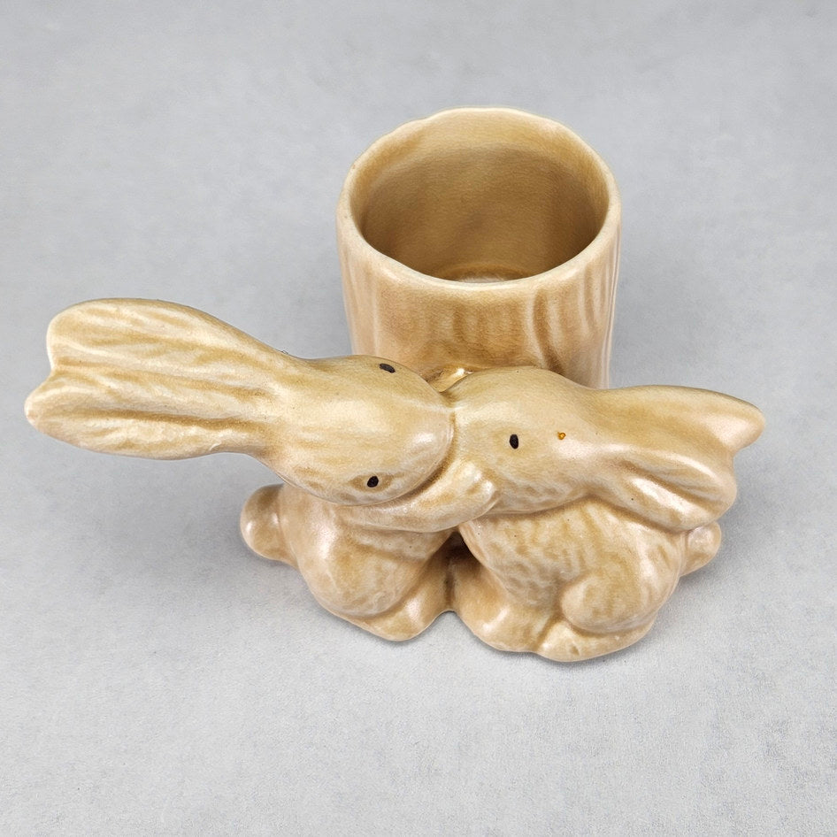 Vintage SylvaC 1590 Kissing Rabbits Match Holder, view 4