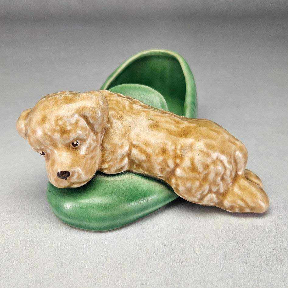 Vintage SylvaC 2051 Puppy on Green Slipper Posy Vase, view 2