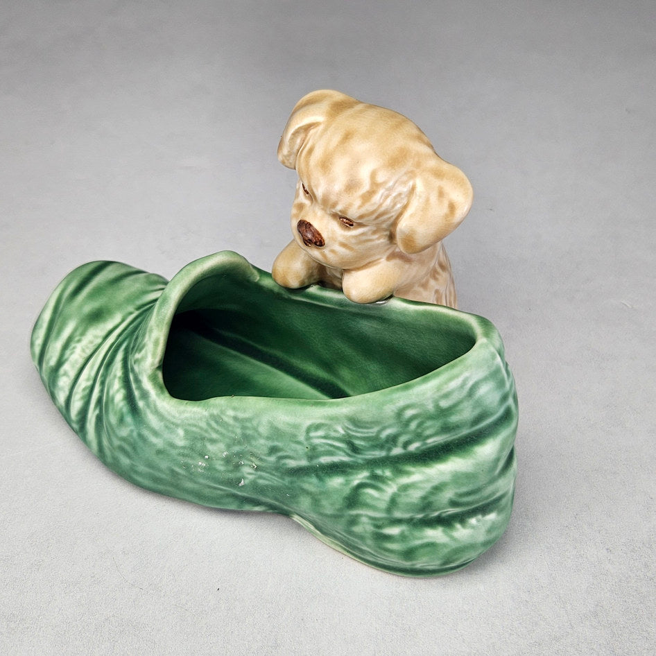 Vintage SylvaC 2051 Puppy with Green Slipper Posy Vase, view 4