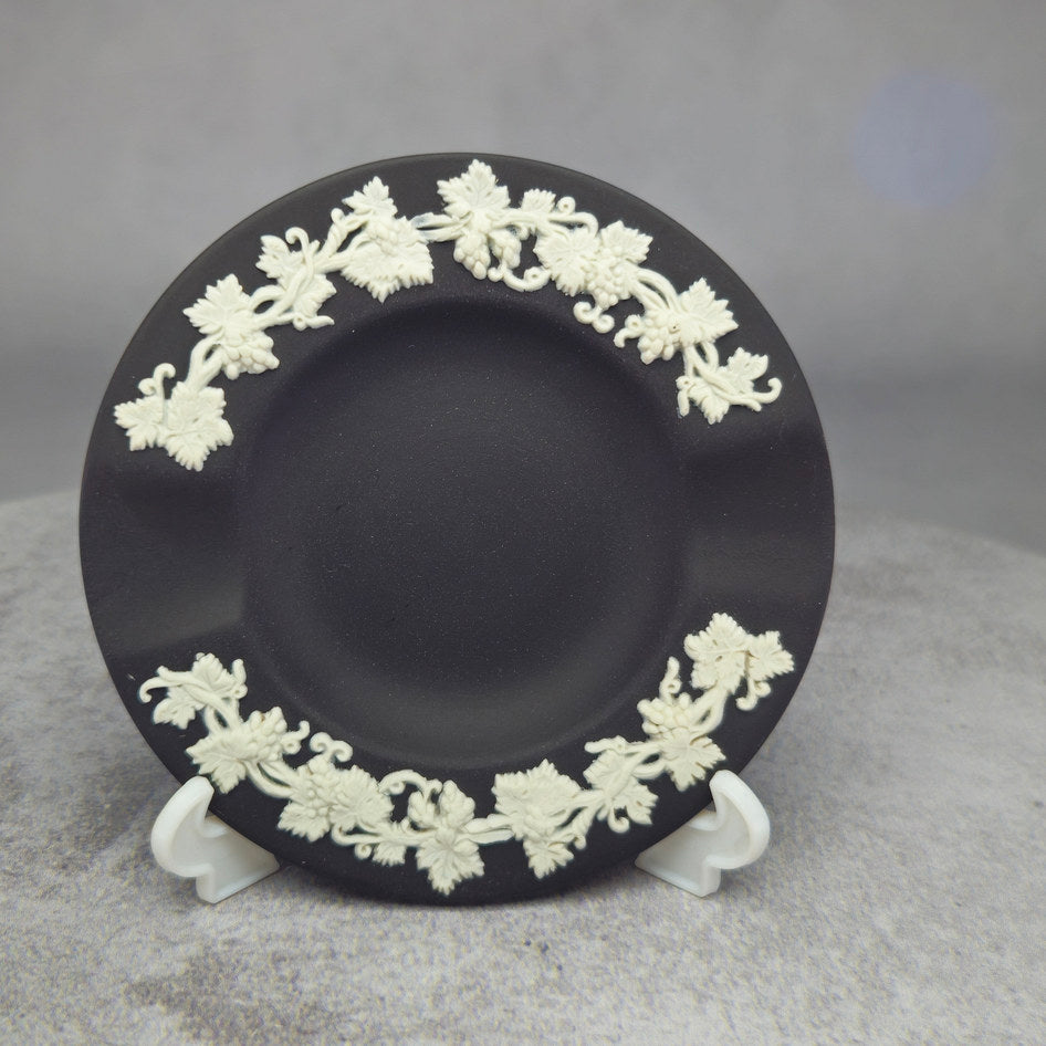 Wedgwood Black Jasperware Grapevine Relief Ashtray