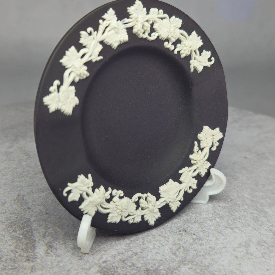Wedgwood Black Jasperware Grapevine Relief Ashtray
